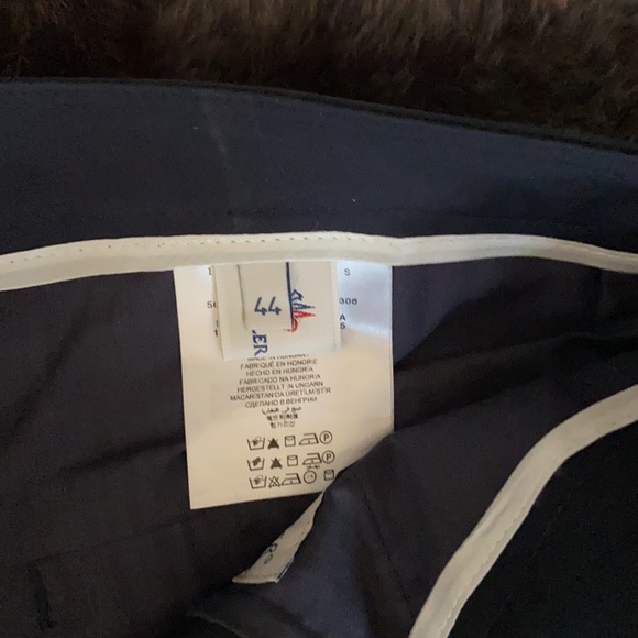 ⭐️Moncler shorts! ⭐️ ❤️ONLY SHORTS ARE AVAILABLE ❤️ - Picture 5 of 9